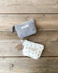 Cosmetic pouch